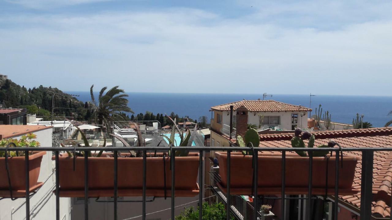 Casa Gio Apartment Таормина Екстериор снимка
