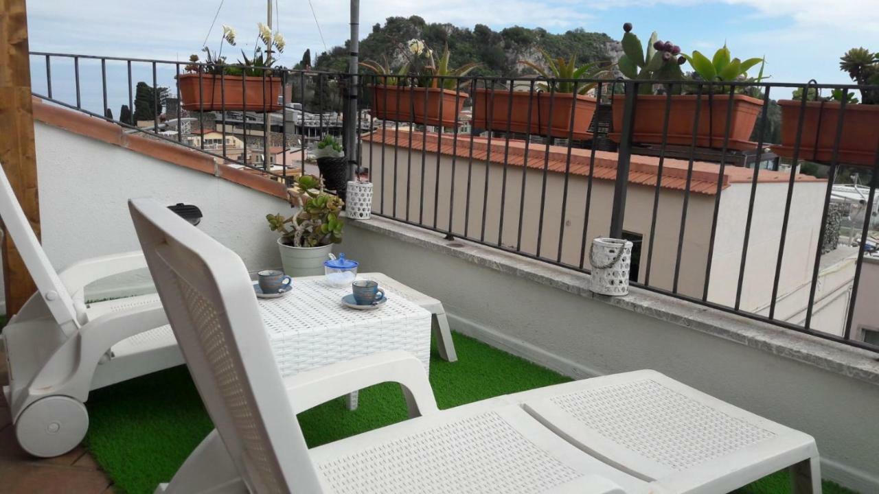 Casa Gio Apartment Таормина Екстериор снимка