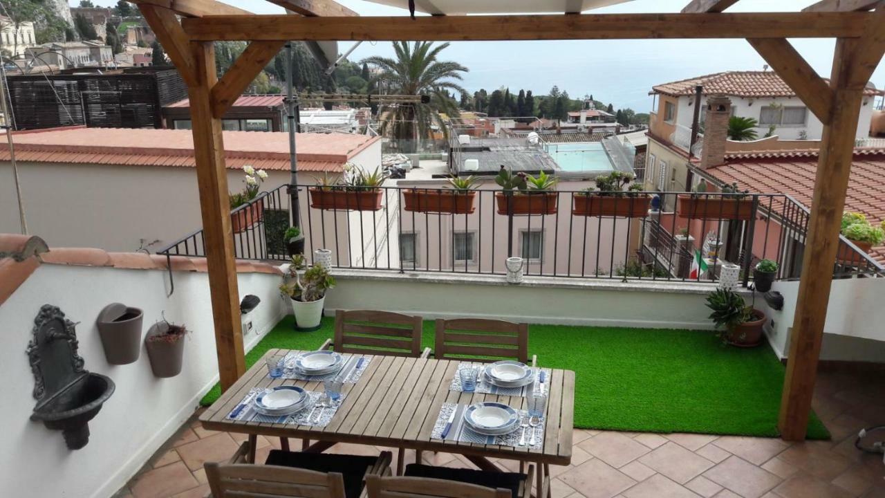 Casa Gio Apartment Таормина Екстериор снимка