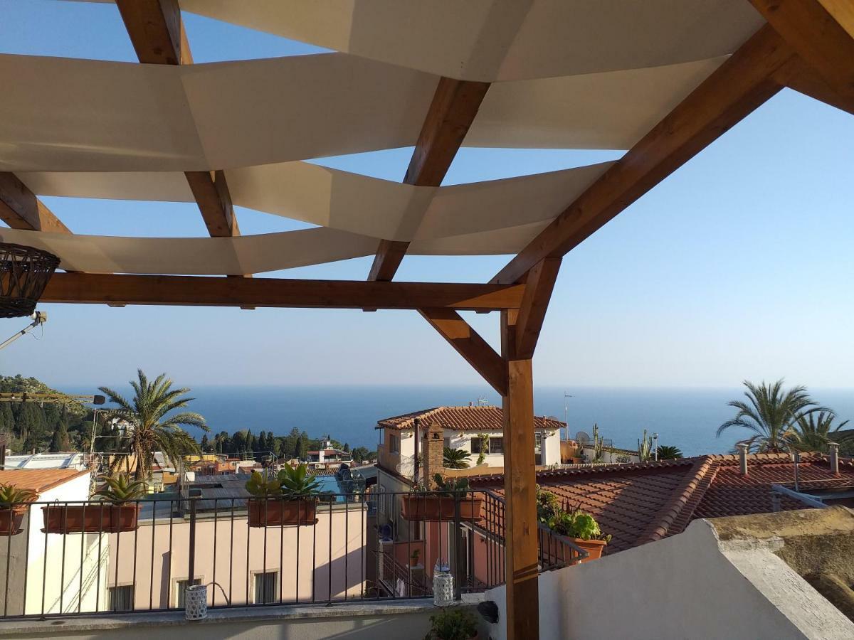 Casa Gio Apartment Таормина Екстериор снимка